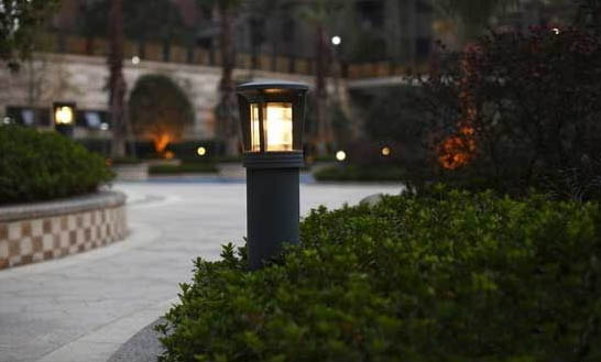 91香蕉下载导航照明公園草坪燈照明效果