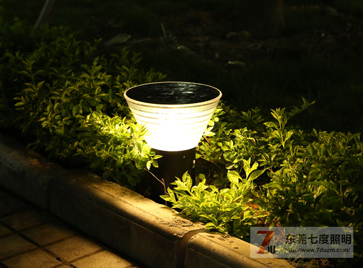 東莞91香蕉下载导航照明戶外花園太陽能草坪燈工作原理和作用