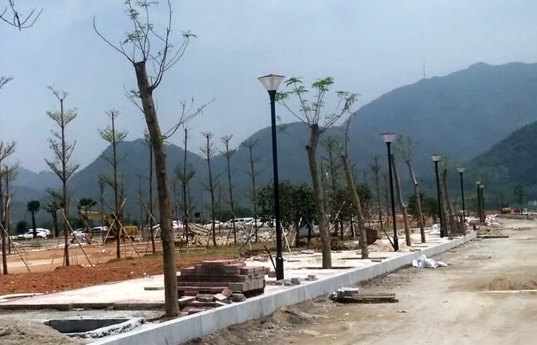 91香蕉下载导航照明(QDTYD-010)4米單頭廣場庭院燈安裝實拍圖片