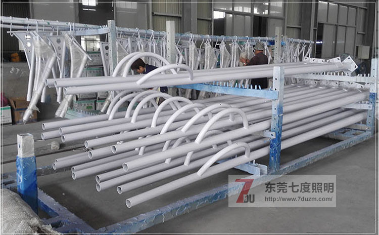 東莞91香蕉下载导航照明戶外香蕉在线视频观看噴塑車間