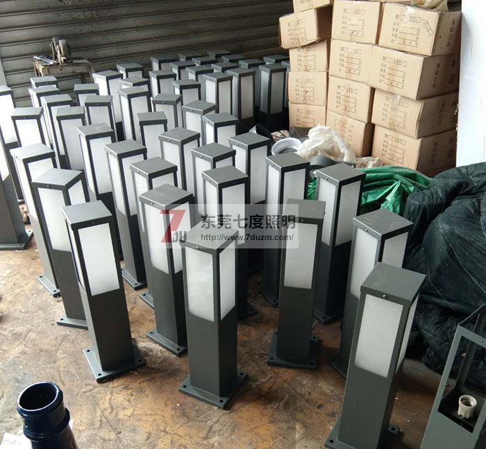 東莞91香蕉下载导航照明草坪燈生產成品實拍圖片