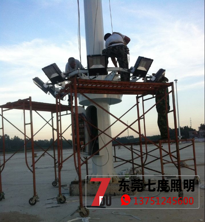 自動升降香蕉视频APP在线播放燈盤下降安裝燈具